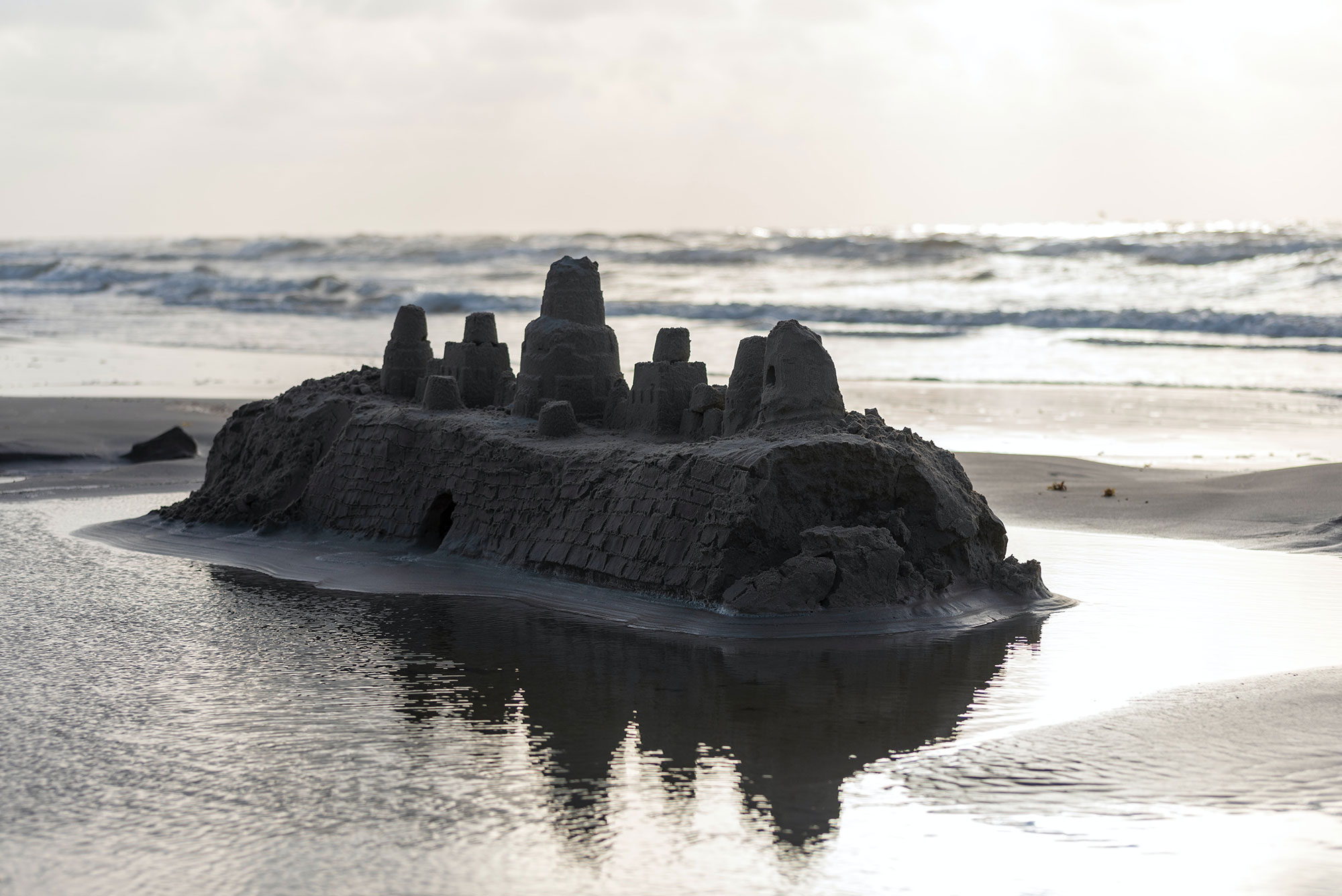 Build a sand castle