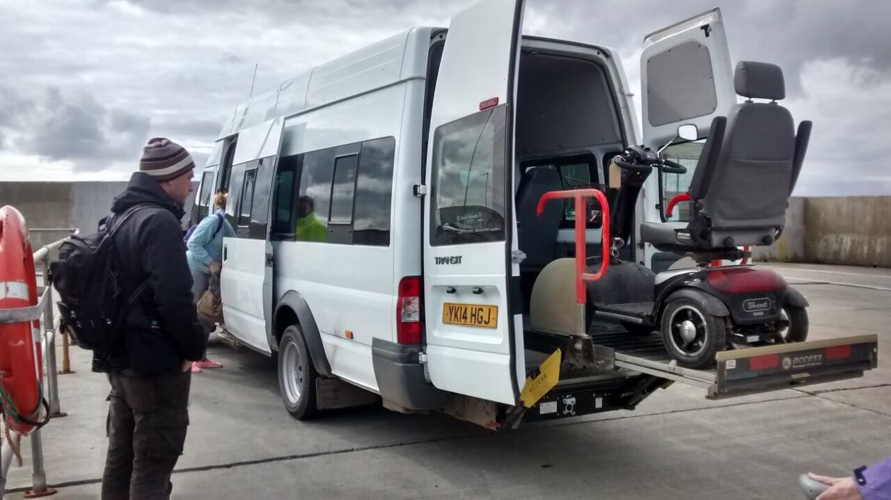 Sanday Bus